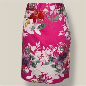 Van Heusen Studio Fuchsia Pink Cotton Sateen Floral Pencil Skirt Size 2